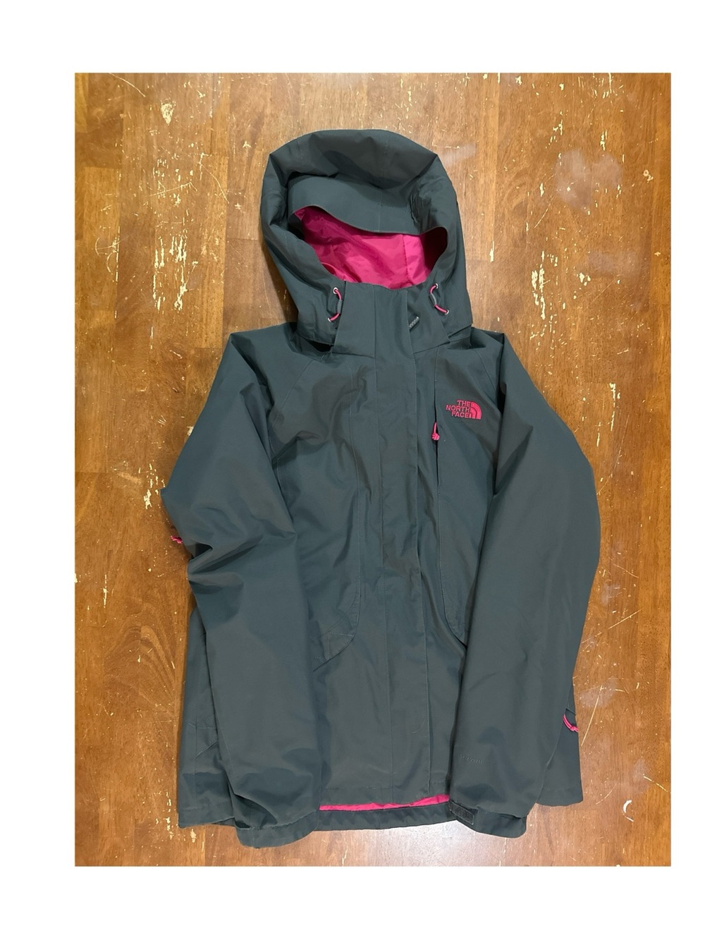 The North Face Women’s Triclimate Gray Jacket with Pink Trim Size Medium